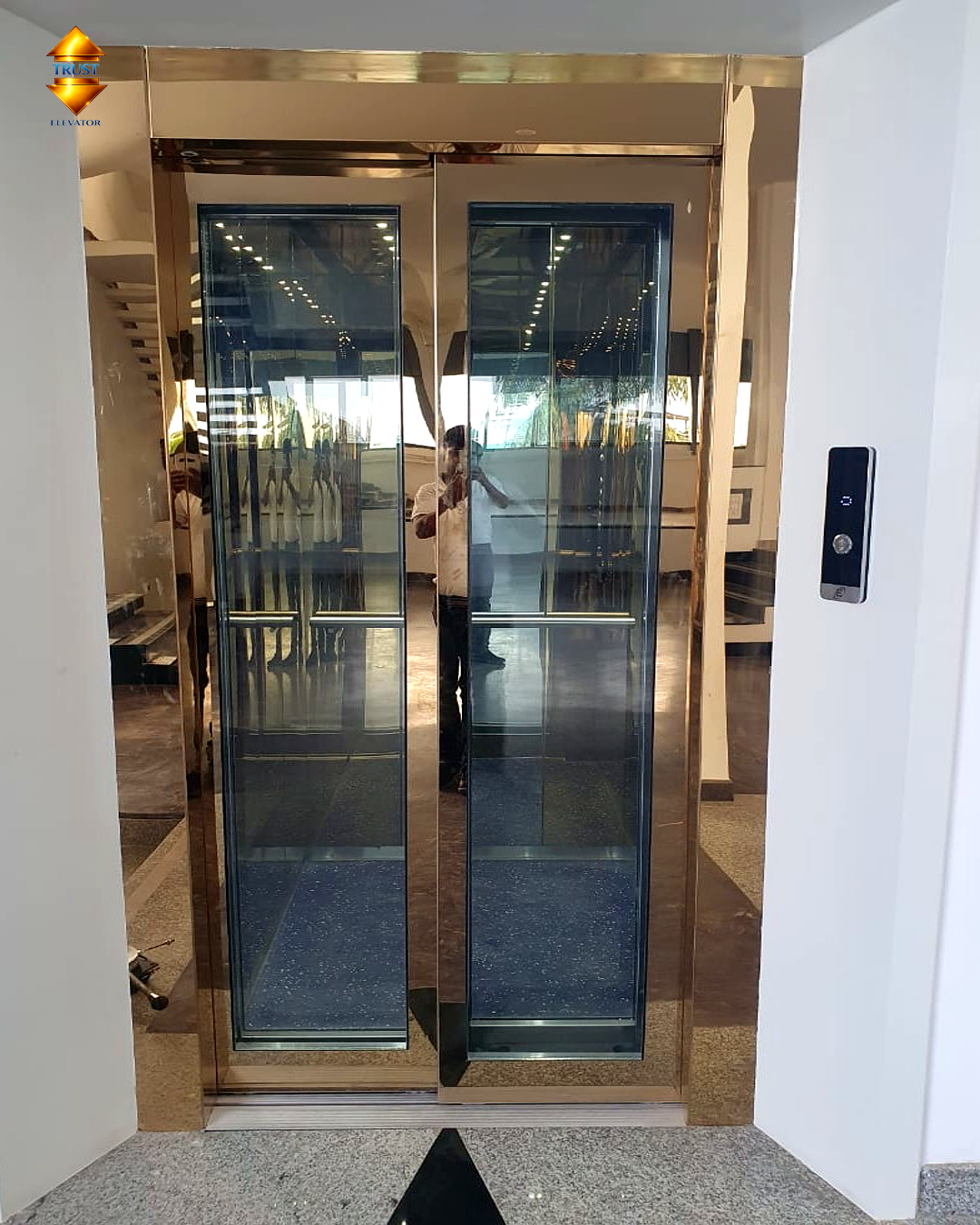 Freight Loading Elevator